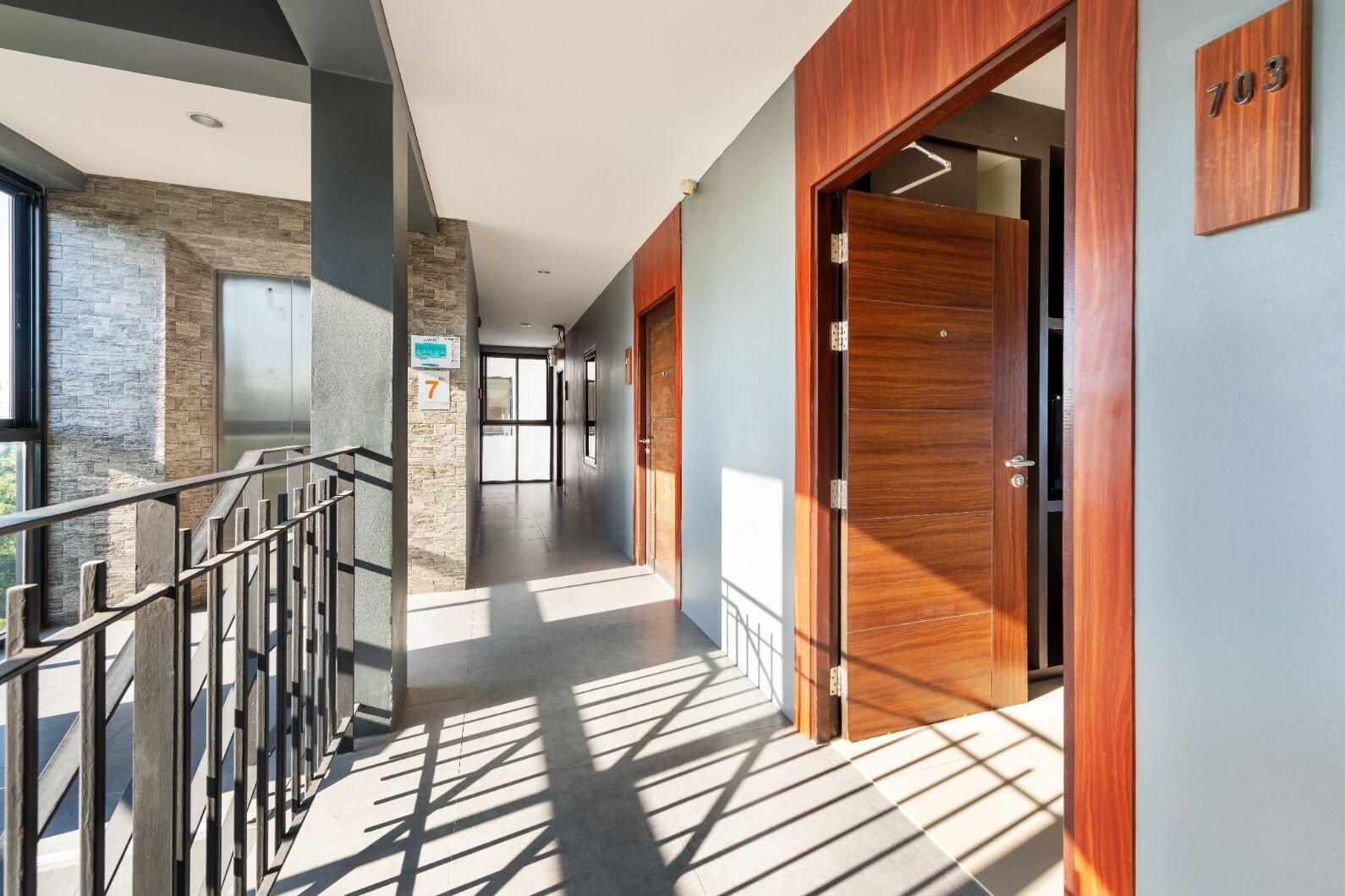 The Wind Hotel Bang Sare Exterior photo