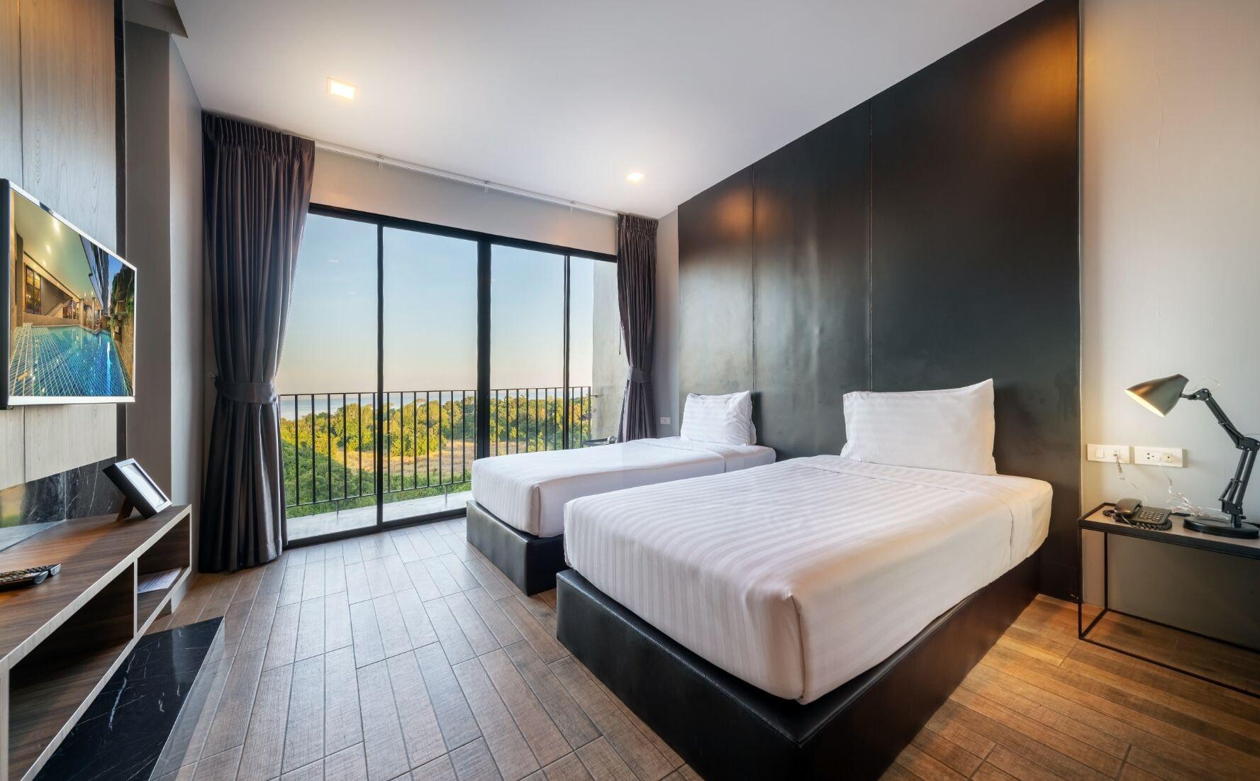 The Wind Hotel Bang Sare Exterior photo